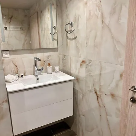 Emerald Luxury In Thessalonique